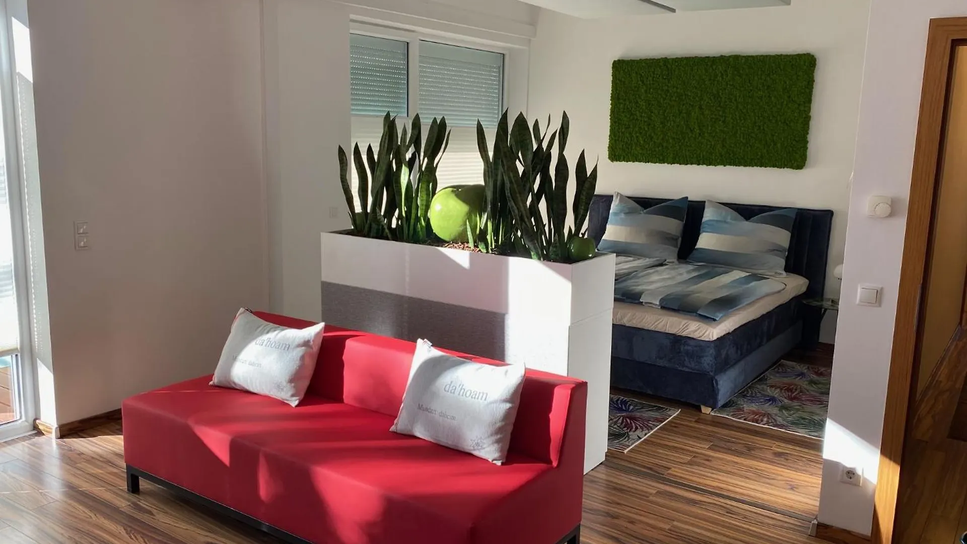 Apartment „1. Salzburg Work & Sleep Luxury Apartment“ Fuer Arbeiten & Wohnen !