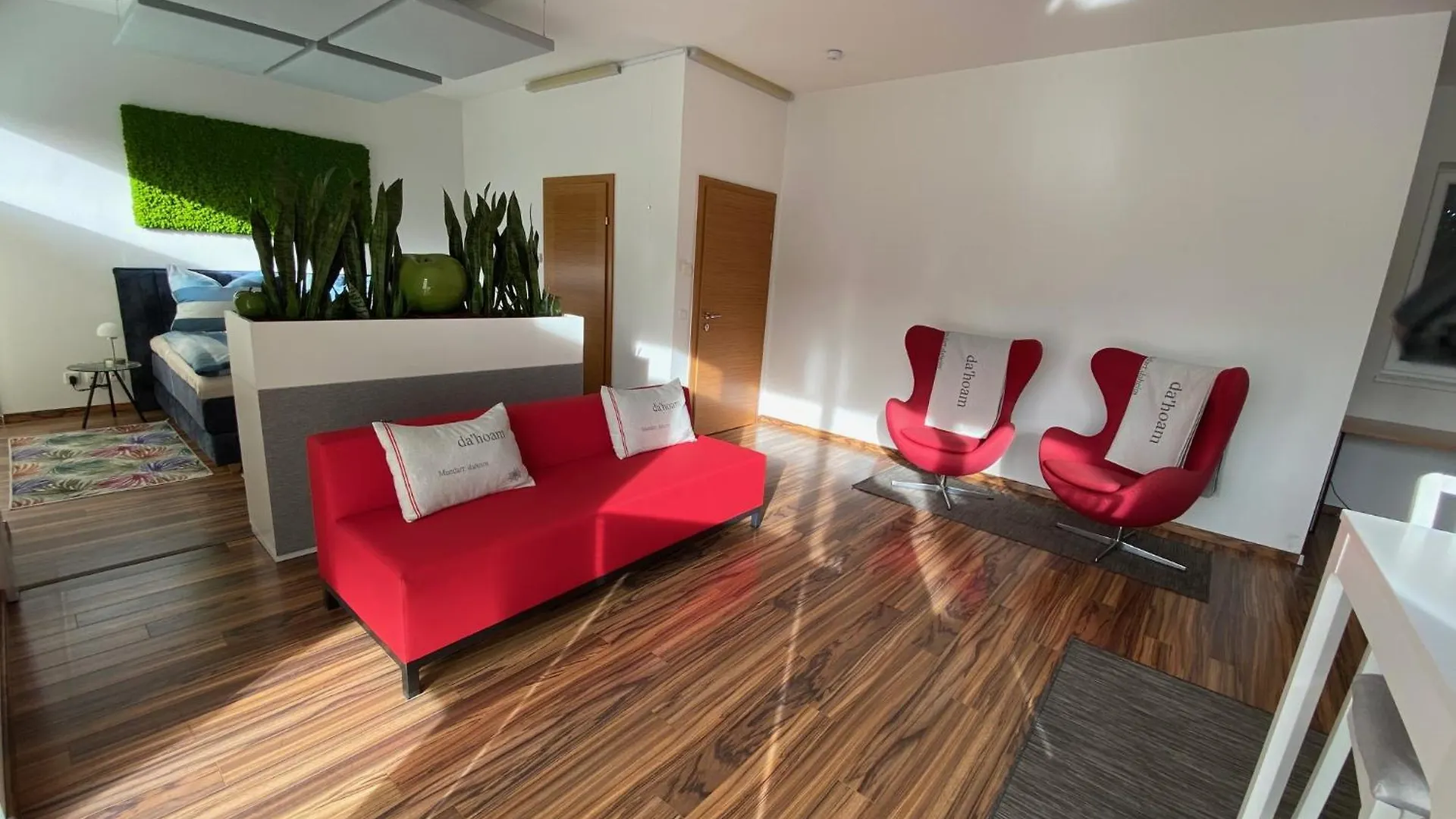 Apartment „1. Salzburg Work & Sleep Luxury Apartment“ Fuer Arbeiten & Wohnen ! Austria